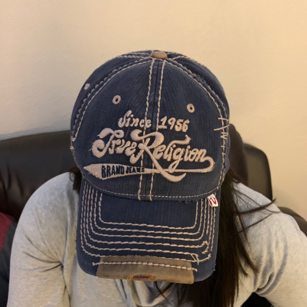 True religion baseball cap. (Unisex) barely worn
